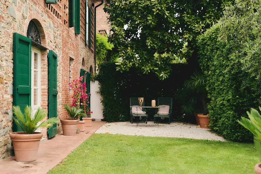 Garden path at Villa Niccolai